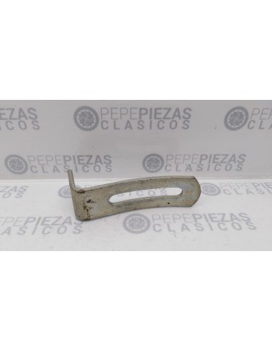 Soporte alternador Seat 124 y 1430.