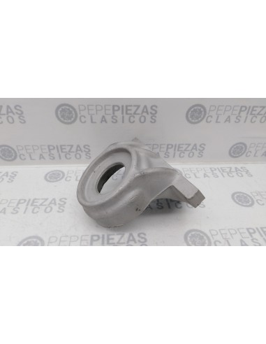 Soporte motor Seat 600 (usado). Seat BA00452400.  Fiat 881430.