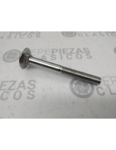 Tornillo cromado paragolpes Seat 127.