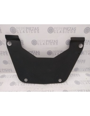 Chapa superior separadora caja cambio motor Seat 600 N, D, E.