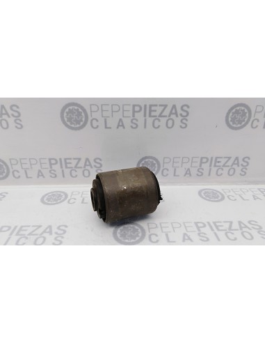 Silentbloc trapecio delantero Renault 21 Renault 7700772687.